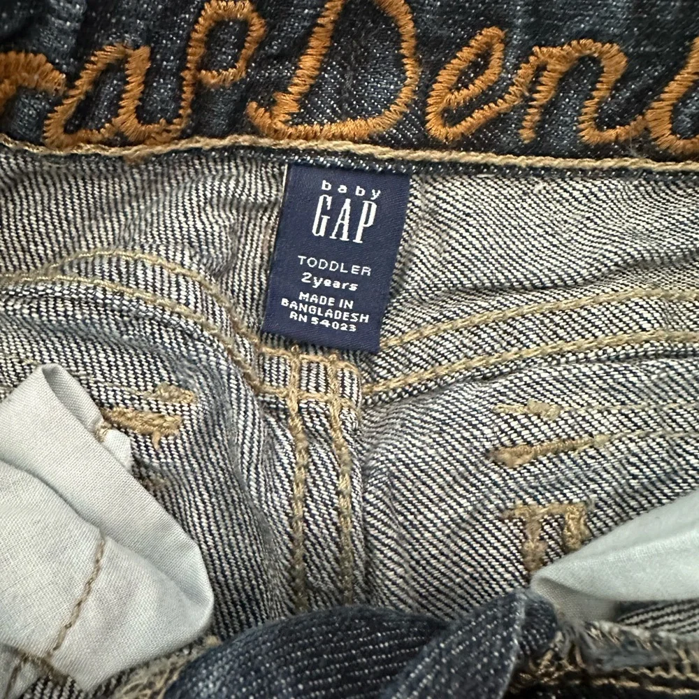 2008 babyGap Denim Jeans in Blue Wash Size 2 Years Toddler Girls